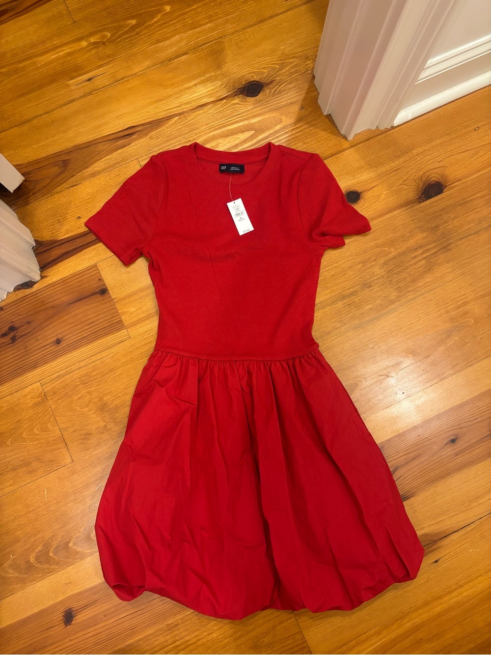 GAP Red Short-Sleeve Fit-and-Flare Dress